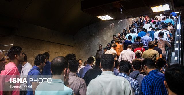 رفع اختلال در خط ۴ مترو / دلیل اختلال قطع برق حدفاصل تئاتر شهر تا توحید بوده است