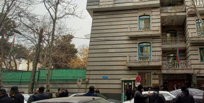 مسکو: از حمله به سفارت آذربایجان در تهران شوکه شده‌ایم